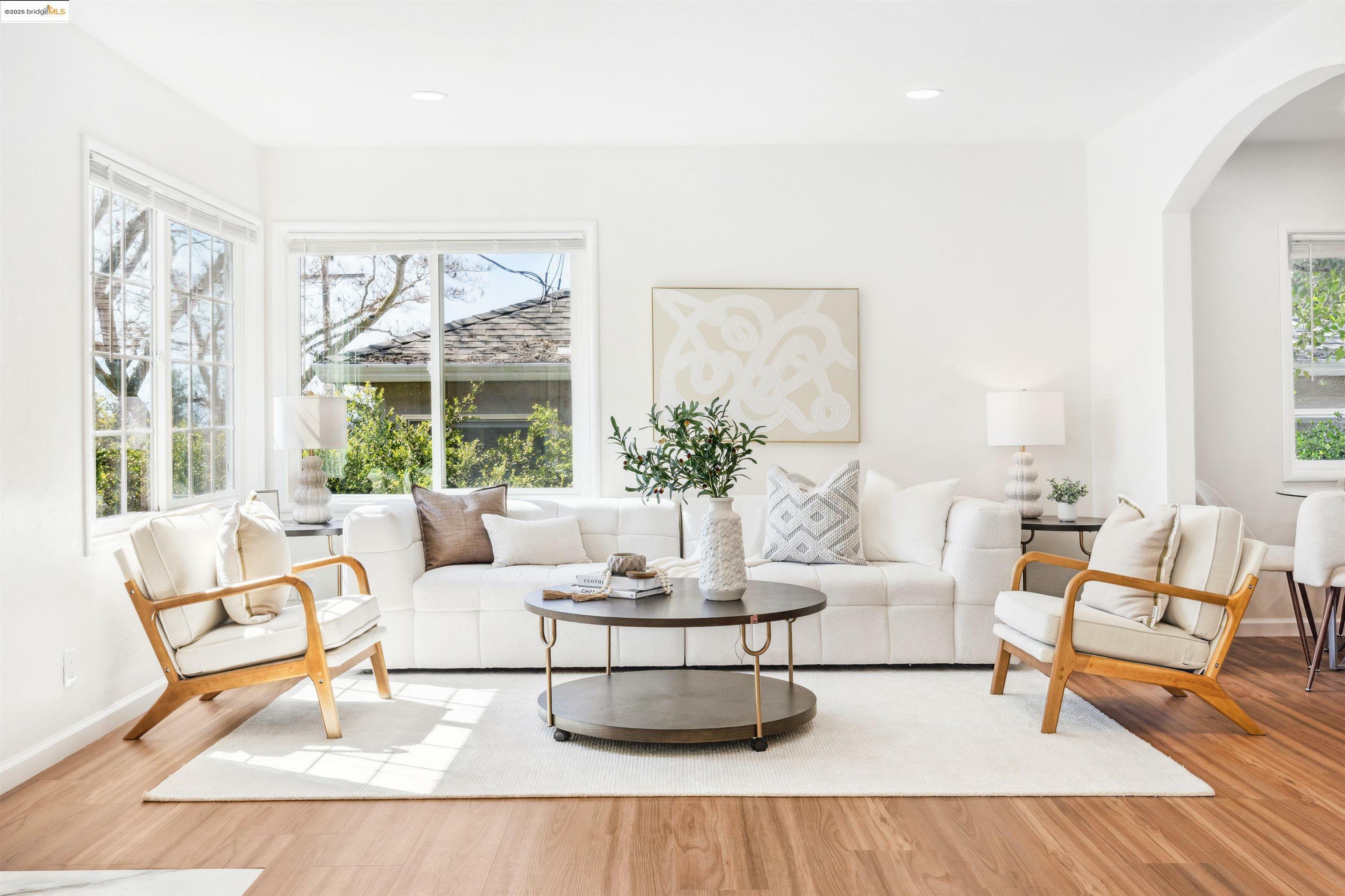 2566 Hermosa Terrace  Hayward CA 94541 photo