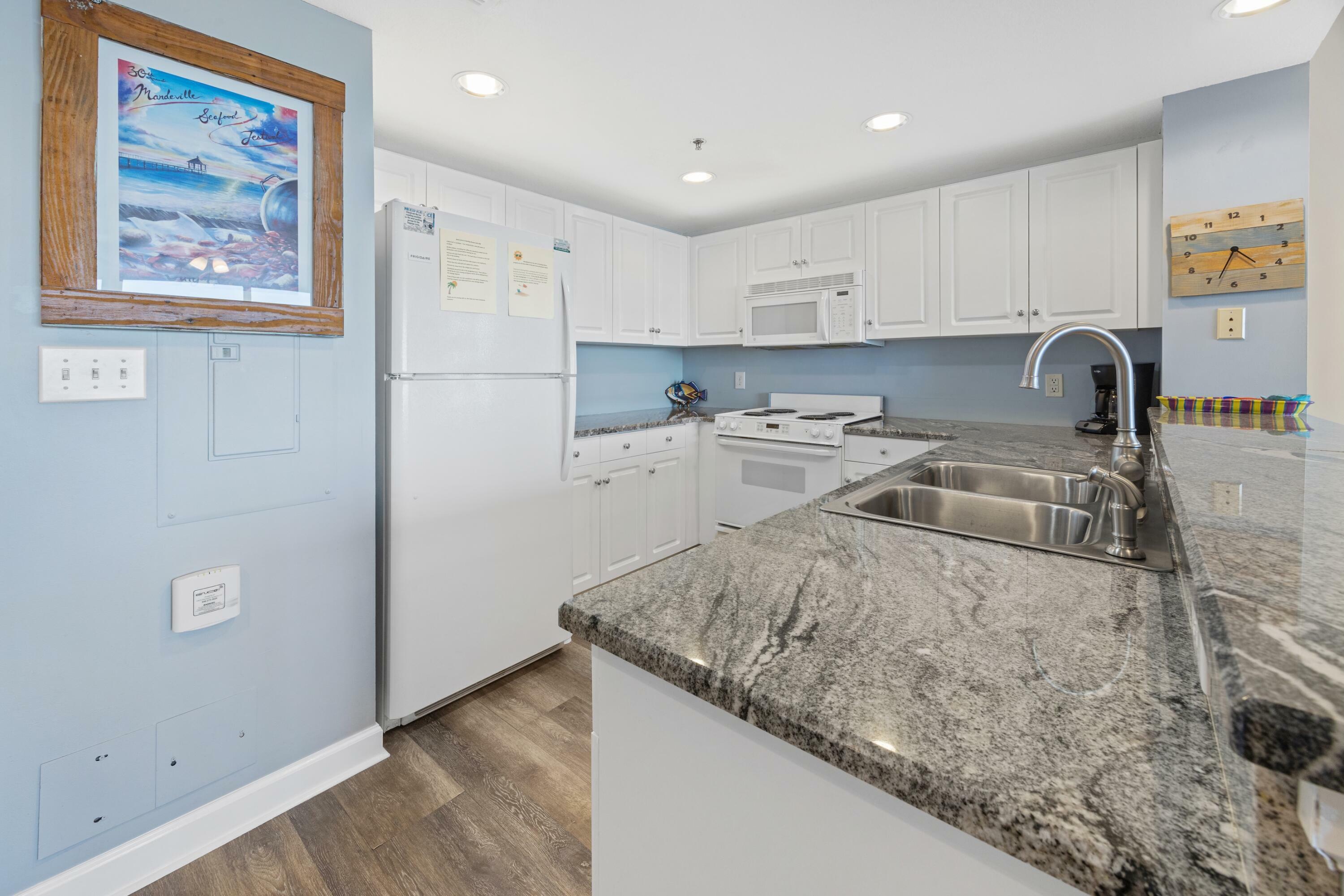 Property Photo: 1751 E Scenic Highway 98 Unit 506 FL 32541