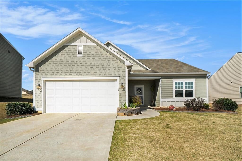 Property Photo: 215 Apalachee Drive GA 30620
