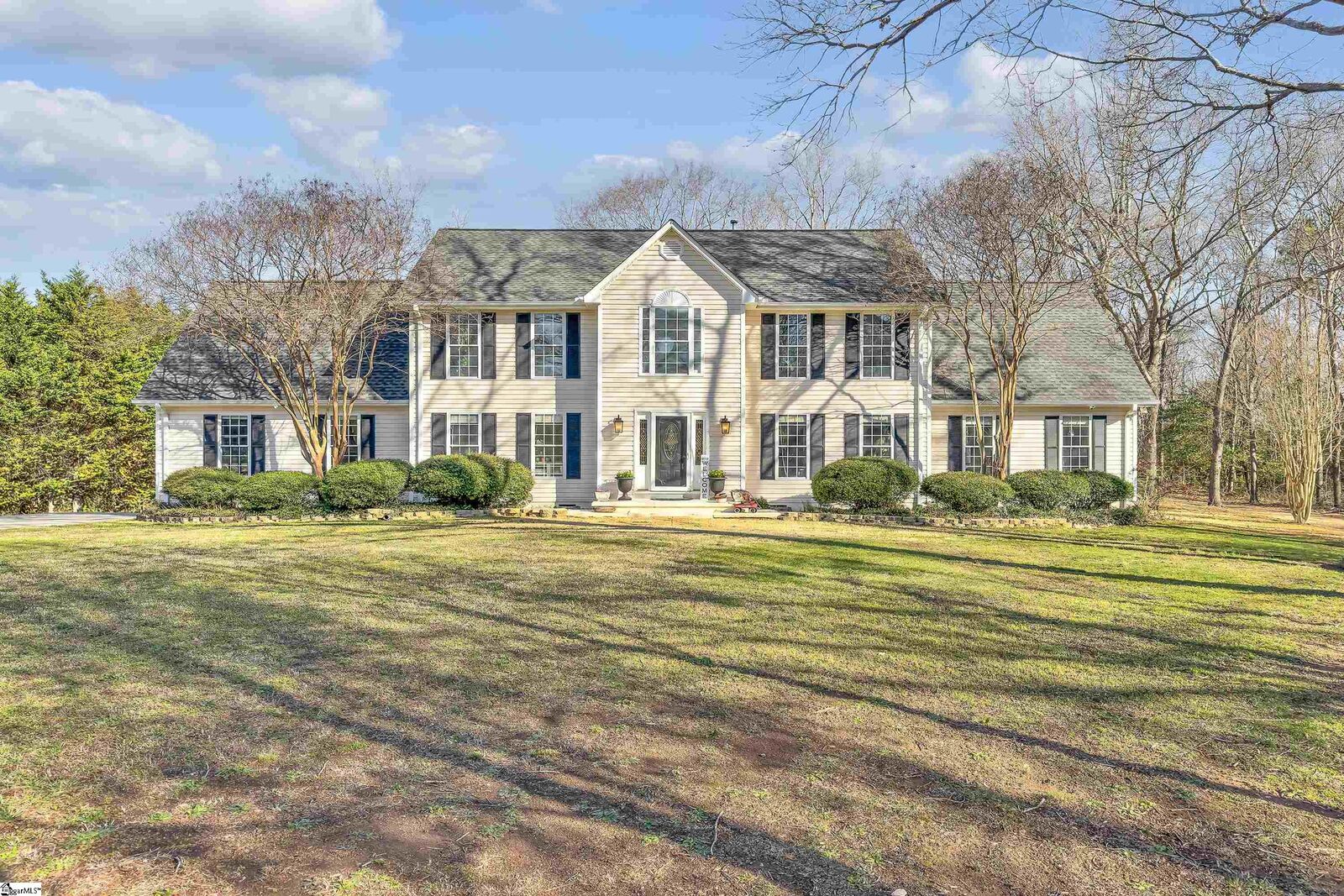 Property Photo: 102 Ida Dacus Way SC 29697