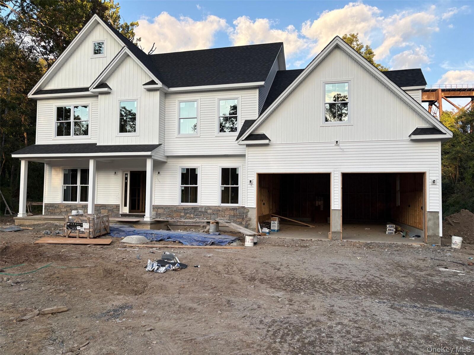 Property Photo:  2 Rosewood Lane  NY 12553 