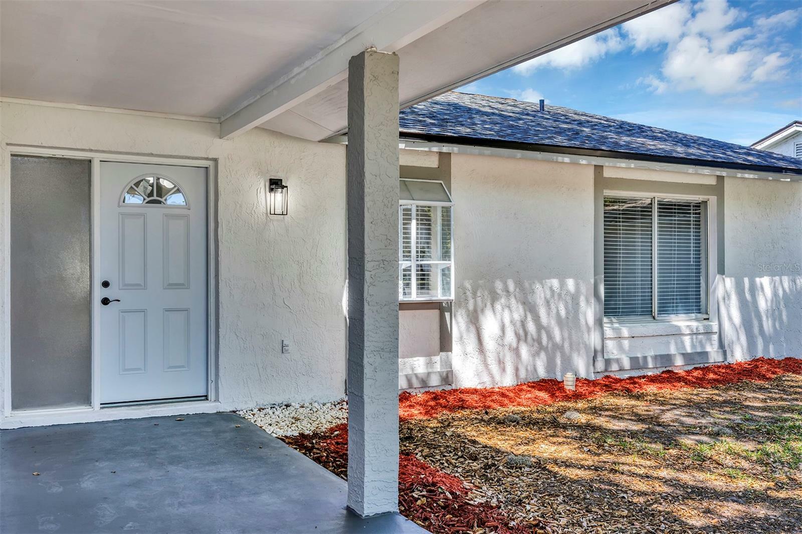 Property Photo: 5307 Sandy Hill Drive FL 32821