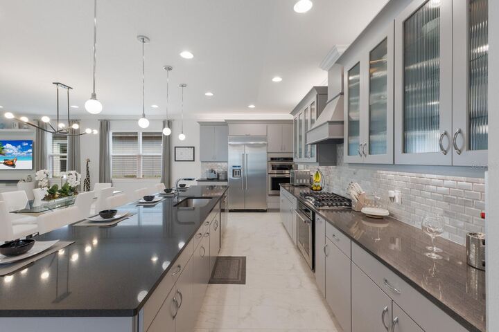 Property Photo: 5557 Long Shore Loop FL 34238