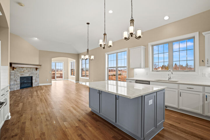 Property Photo:  1527 Sandhill Blvd 12D  WI 53029 