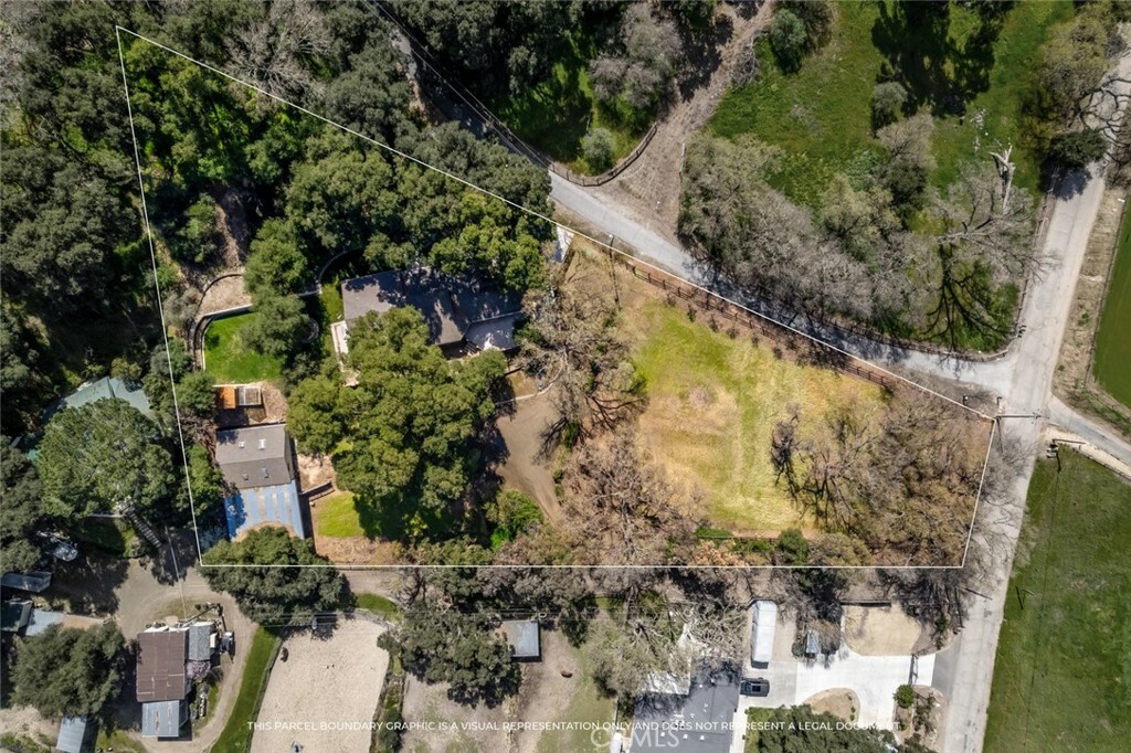 Property Photo:  4465 Carrizo Road  CA 93422 