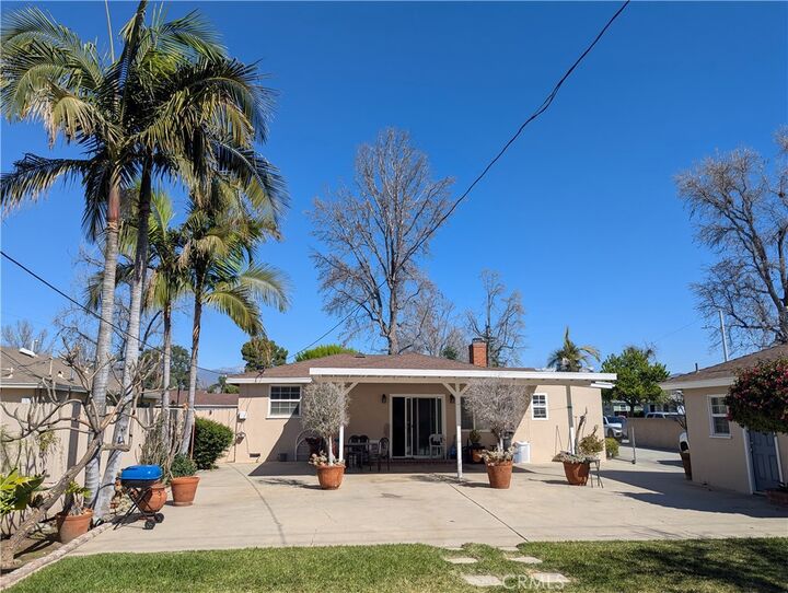 Property Photo: 322 W Edna Place CA 91723