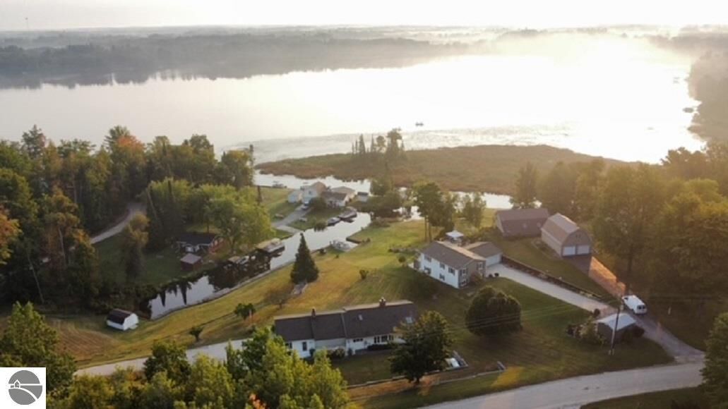 Property Photo: 1800 Ridge Road MI 48739