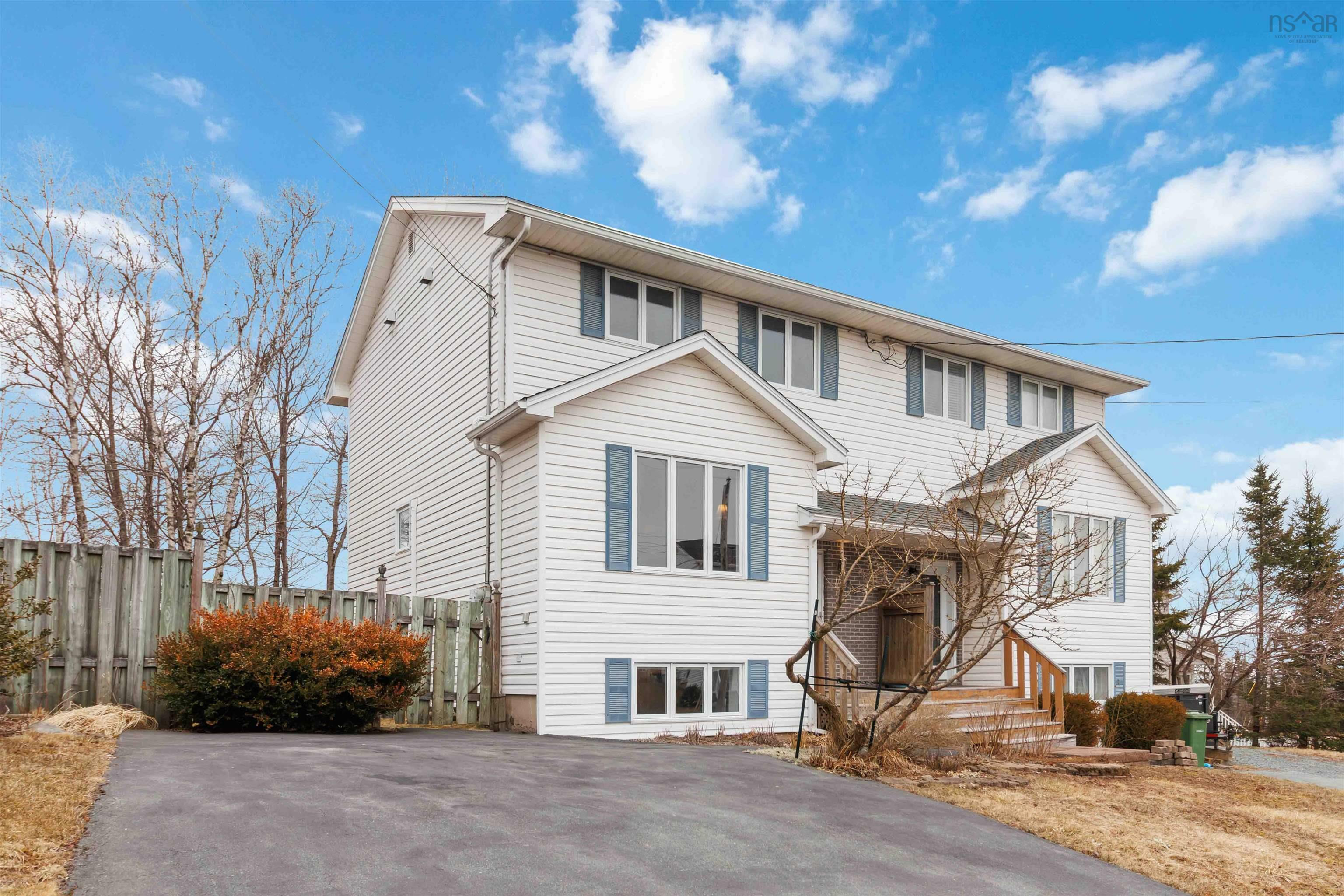 Property Photo:  72 Serocco Crescent  NS B2W 6G5 