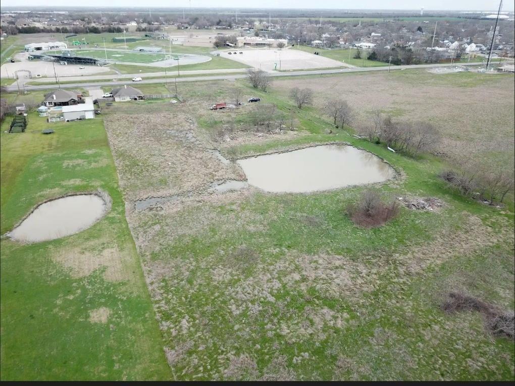 Property Photo: 2803 Gilmer TX 75135
