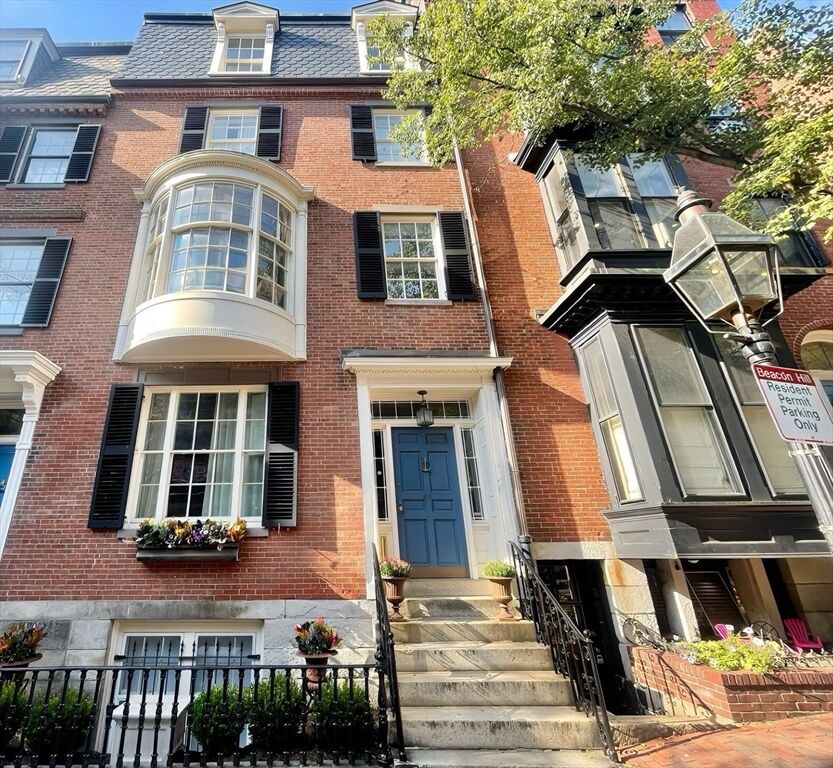 Property Photo: 41 Chestnut St MA 02108