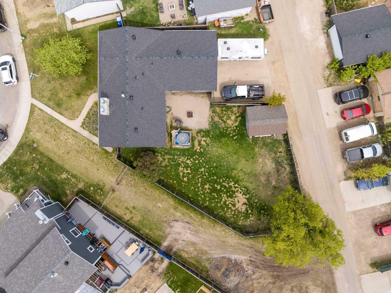 Property Photo: 161 Cowley Bay AB T9K 1G5