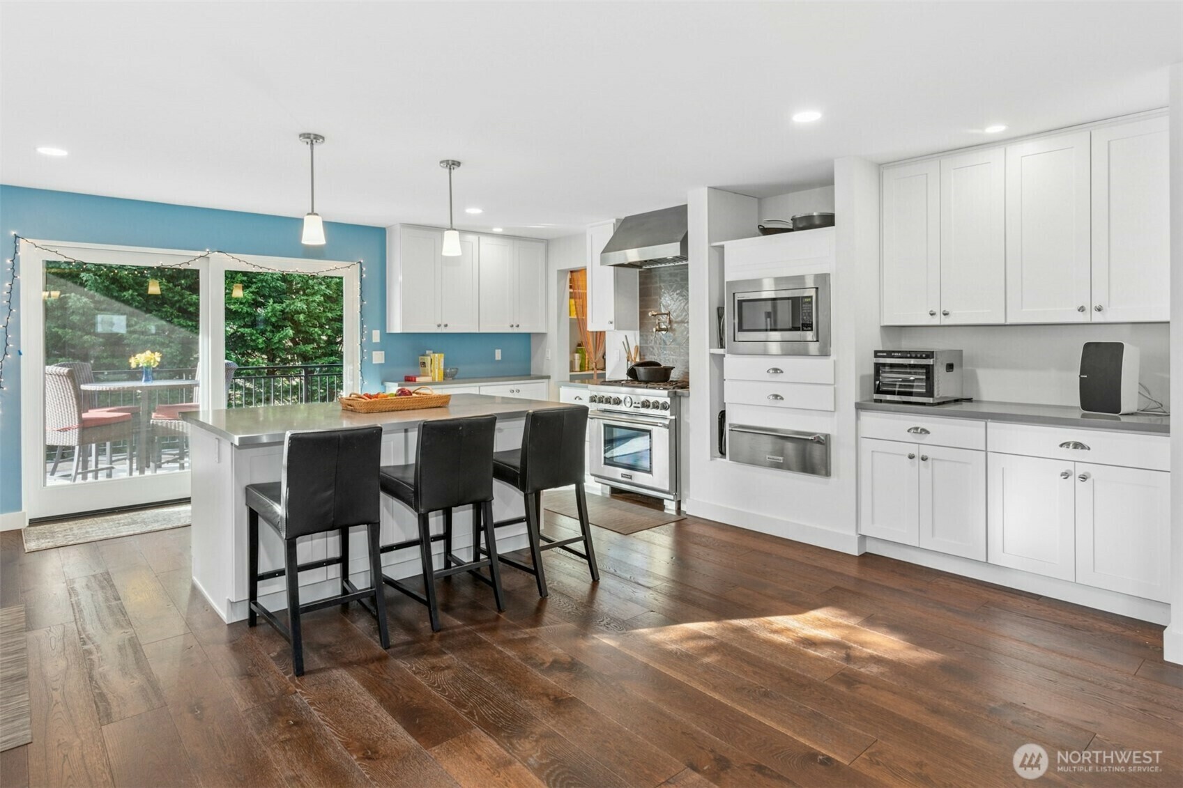 Property Photo: 5133 S Lucile Street WA 98118