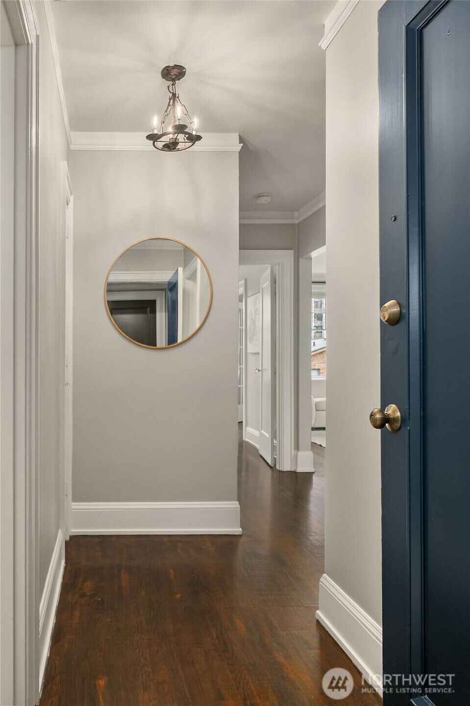 Property Photo: 321 Boylston Avenue E 302 WA 98102