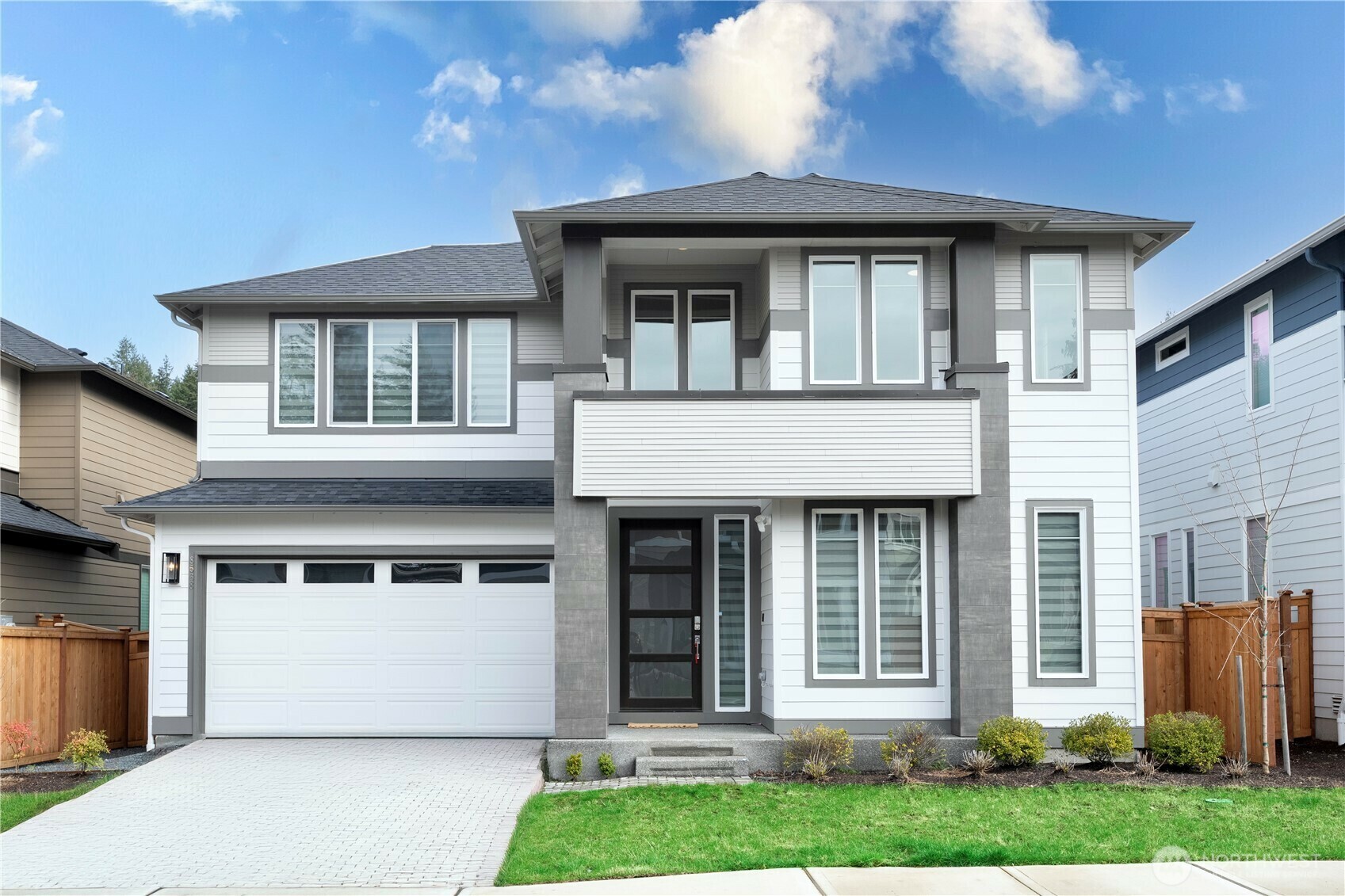 8568  121st Place SE  Newcastle WA 98056 photo