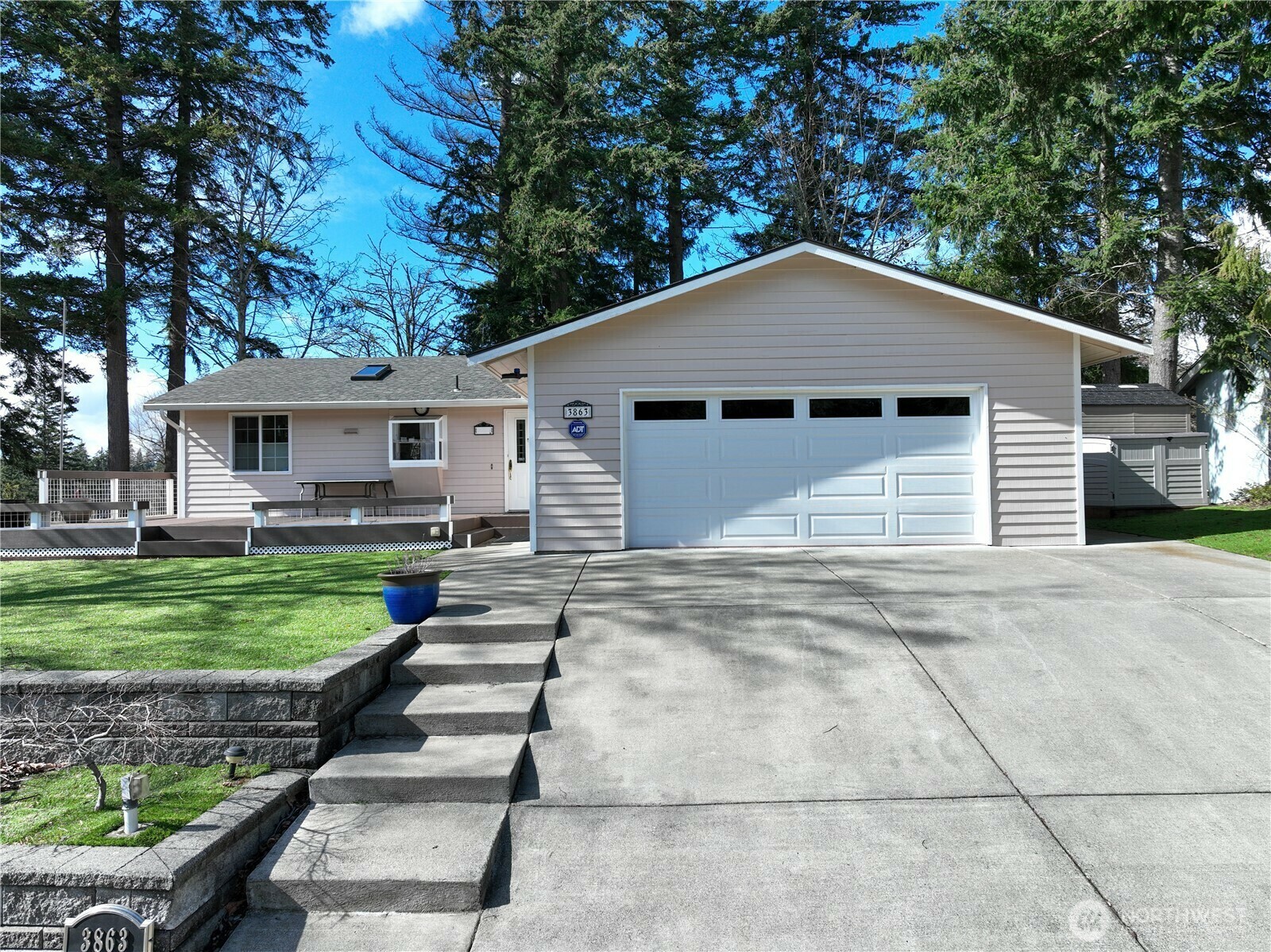 Property Photo:  3863  Brownsville Drive  WA 98226 