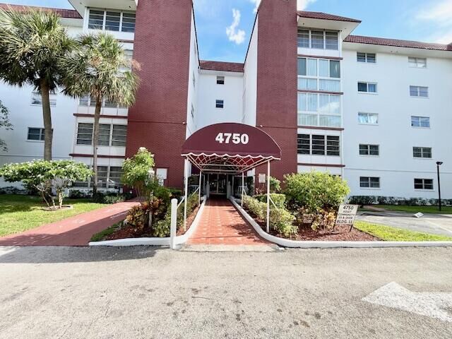 Property Photo: 4750 NW 22 Court NW 202 FL 33313