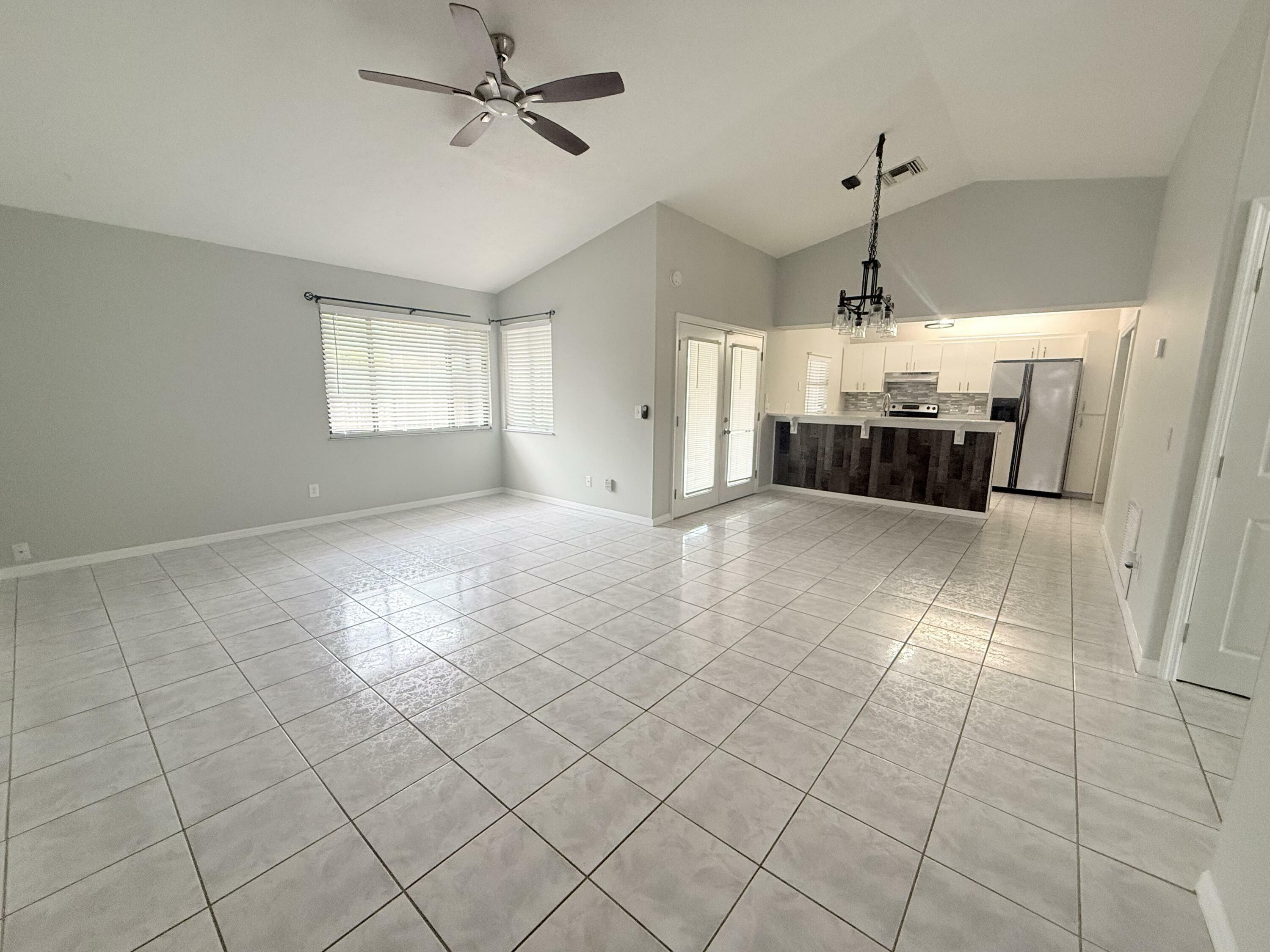 Property Photo: 1355 SW Granville Avenue FL 34953