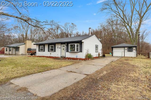 Property Photo: 14137 Conover MI 48174