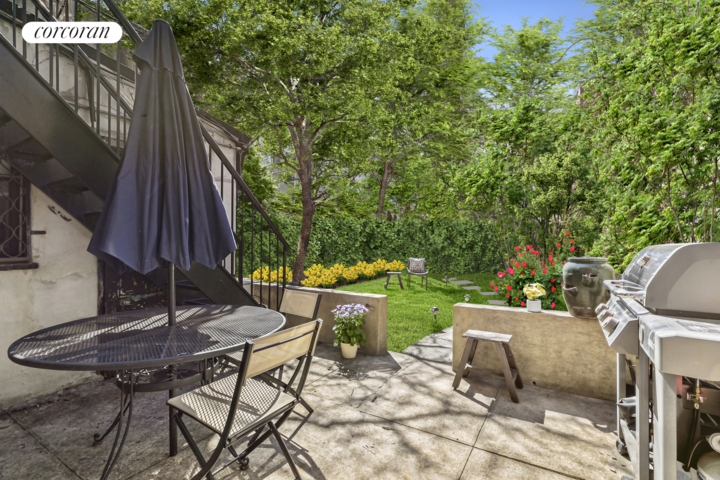 124 Kane Street  Brooklyn NY 11231 photo