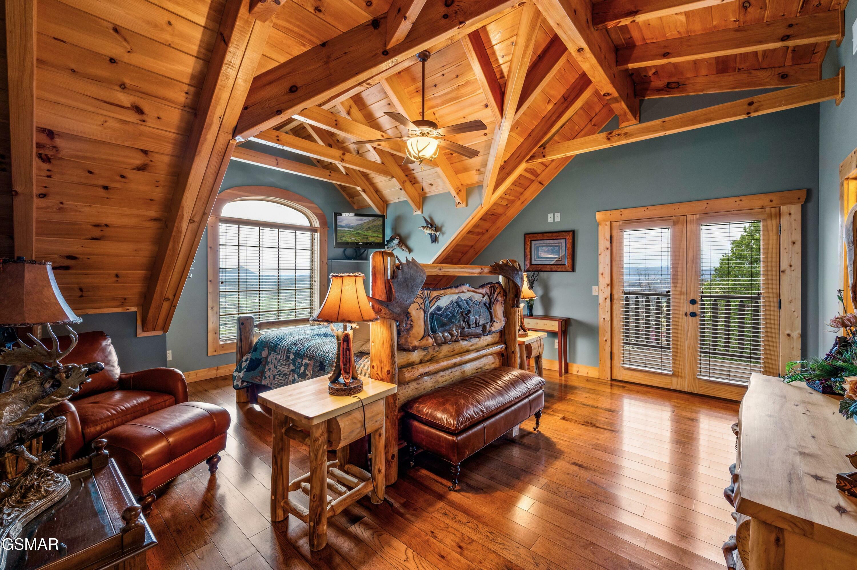 Property Photo: 3152 Smokies Edge Road TN 37862