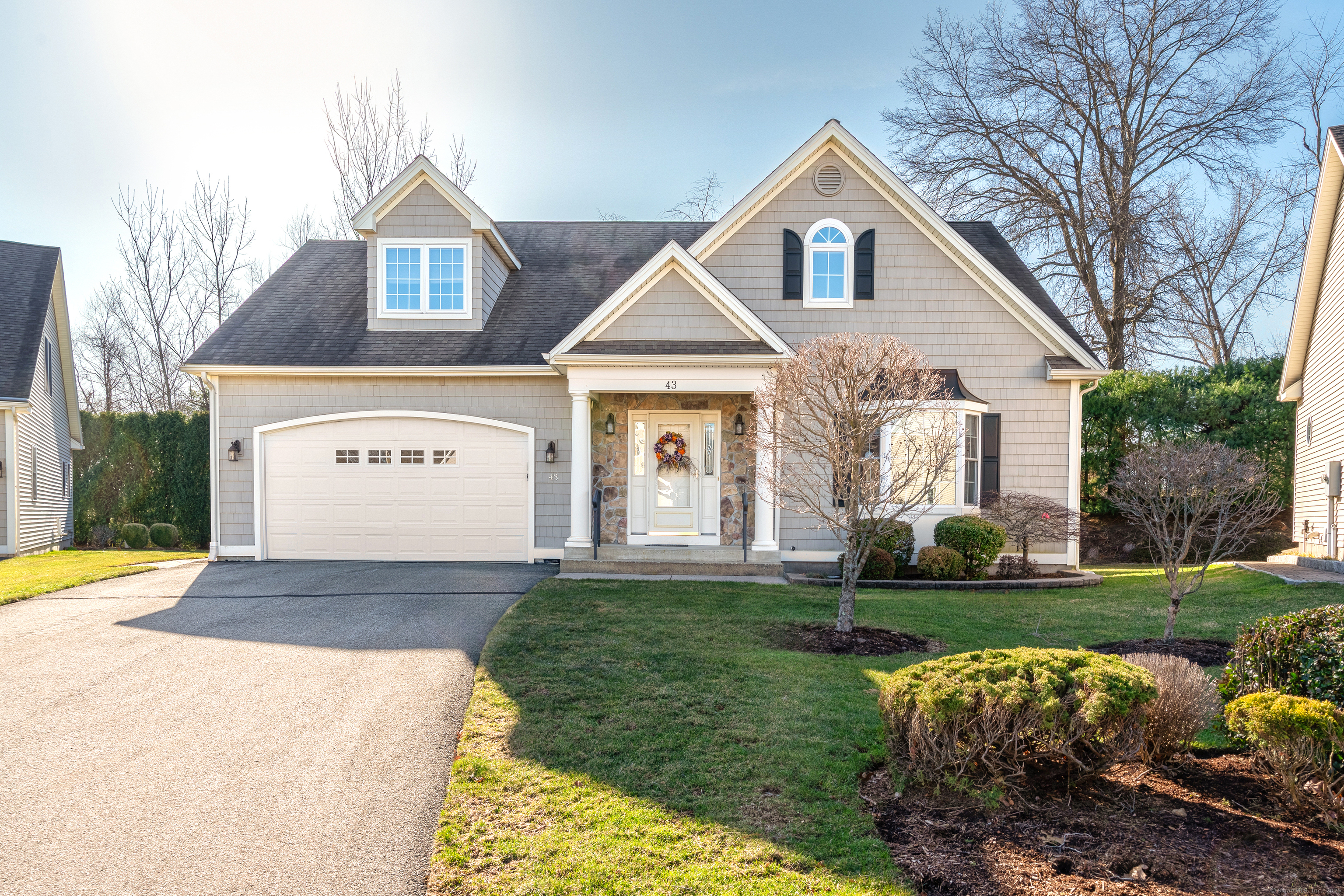 Property Photo: 43 Denyelle Drive 43 CT 06067