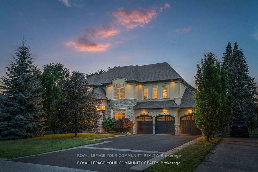 Property Photo: 76 Elm Grove Avenue ON L4E 2W8