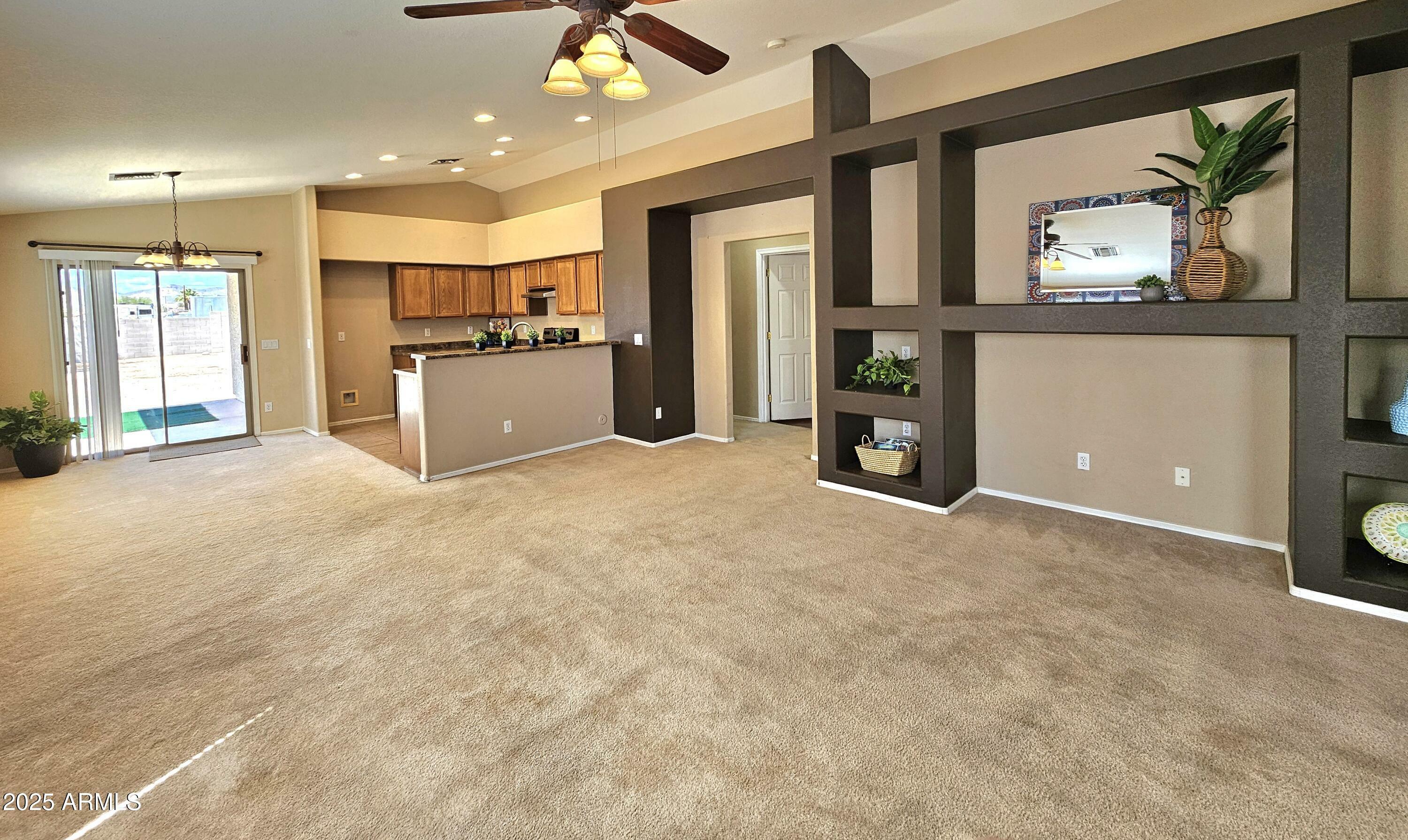 Property Photo:  592 E 9th Avenue  AZ 85119 