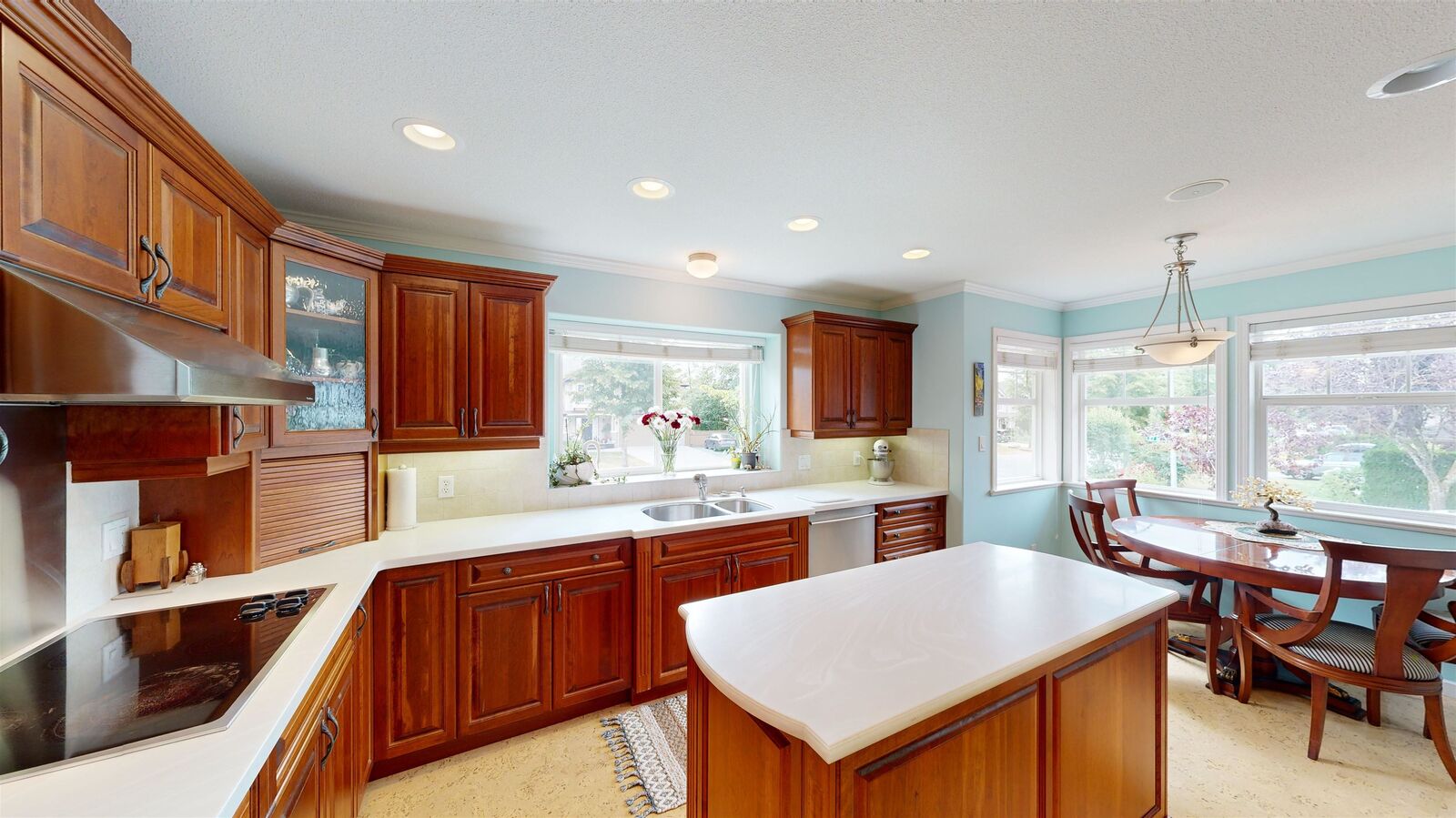 Property Photo: 2773 272A Street BC V4W 4A5