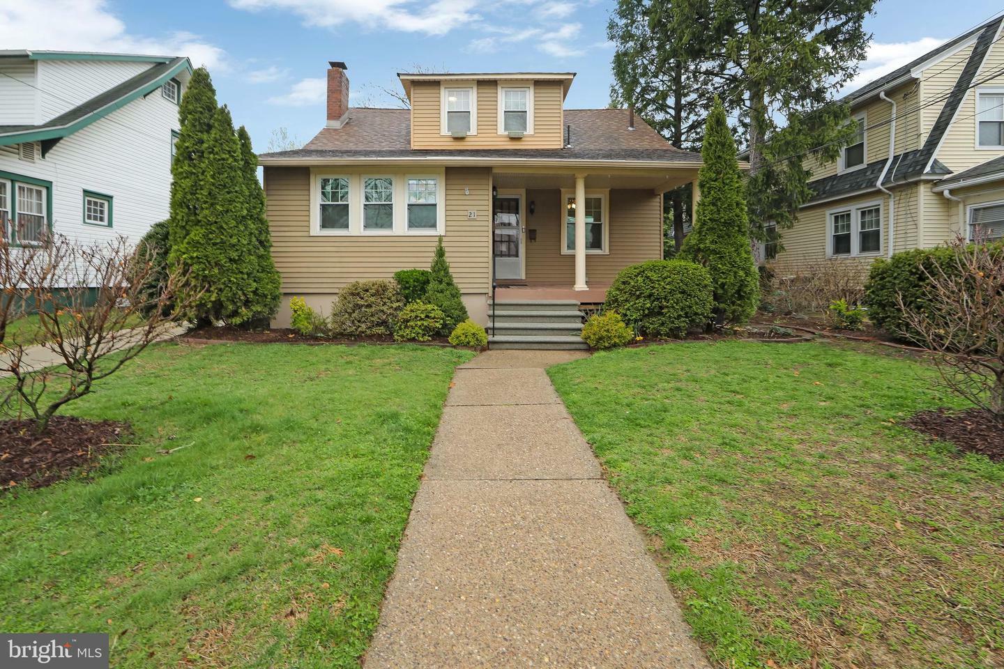 Property Photo: 21 Stratford Avenue NJ 08108