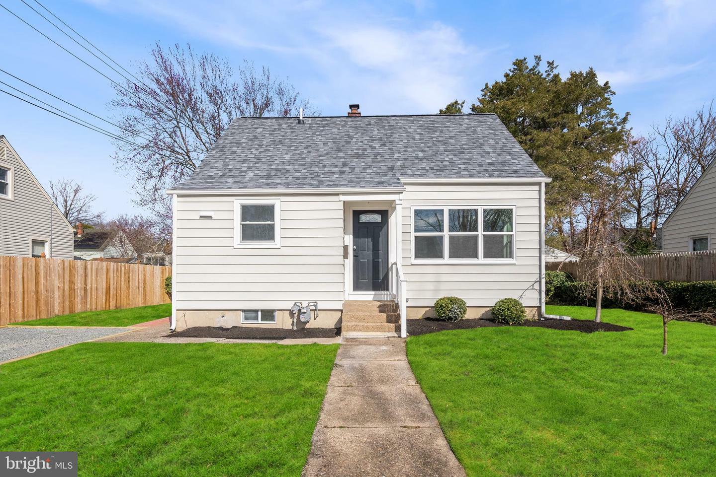 Property Photo: 221 Countiss Avenue NJ 08021