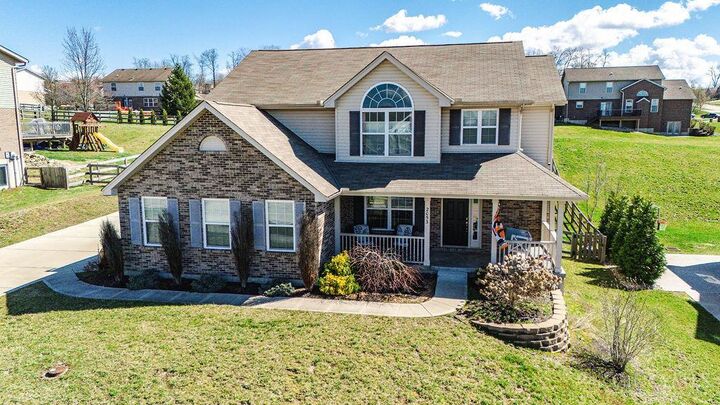 2053 Wagon Wheel Drive  Ross Twp OH 45013 photo