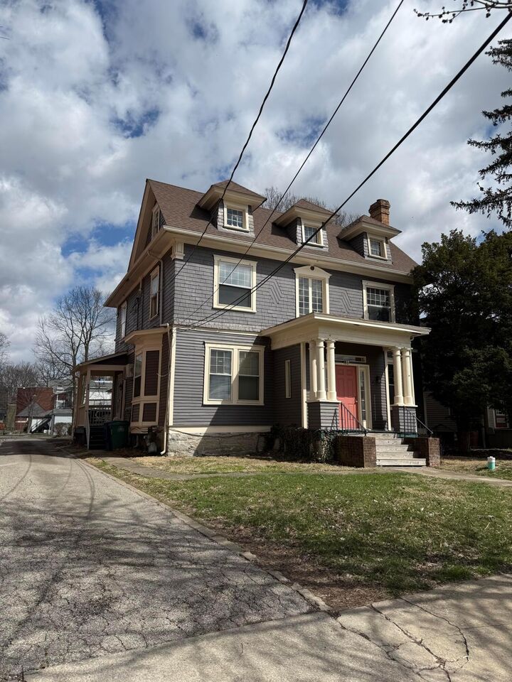 Property Photo: 40 W Winter Street OH 43015
