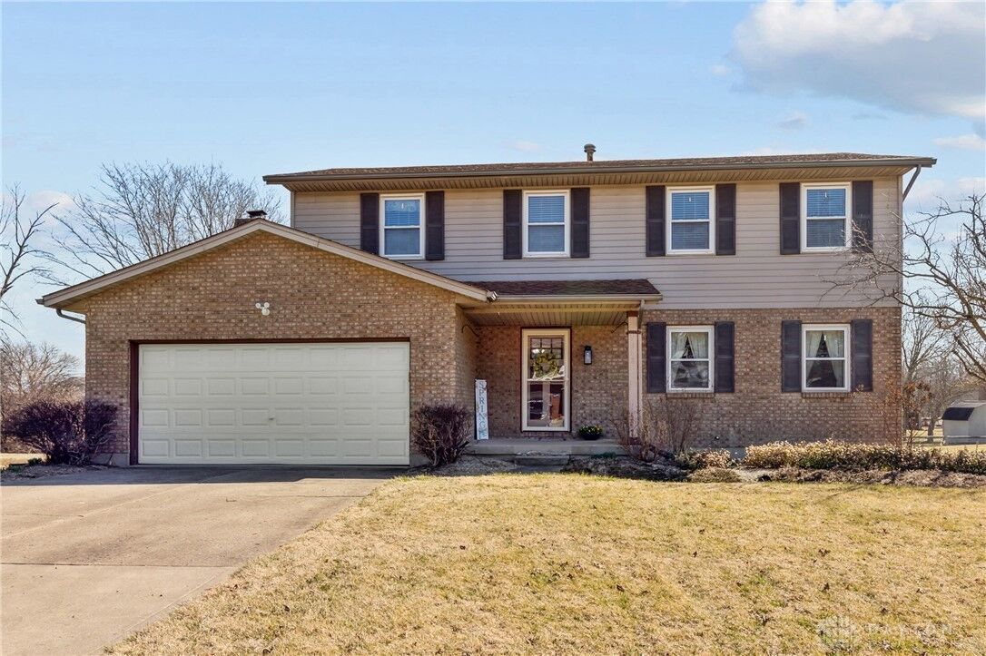 Property Photo:  5902 Mill Crest Court  OH 45011 