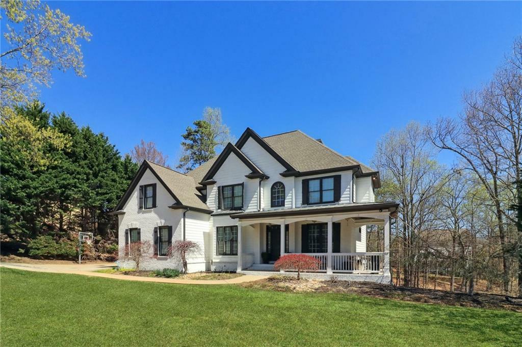 Property Photo: 8525 Swiss Air Point GA 30506