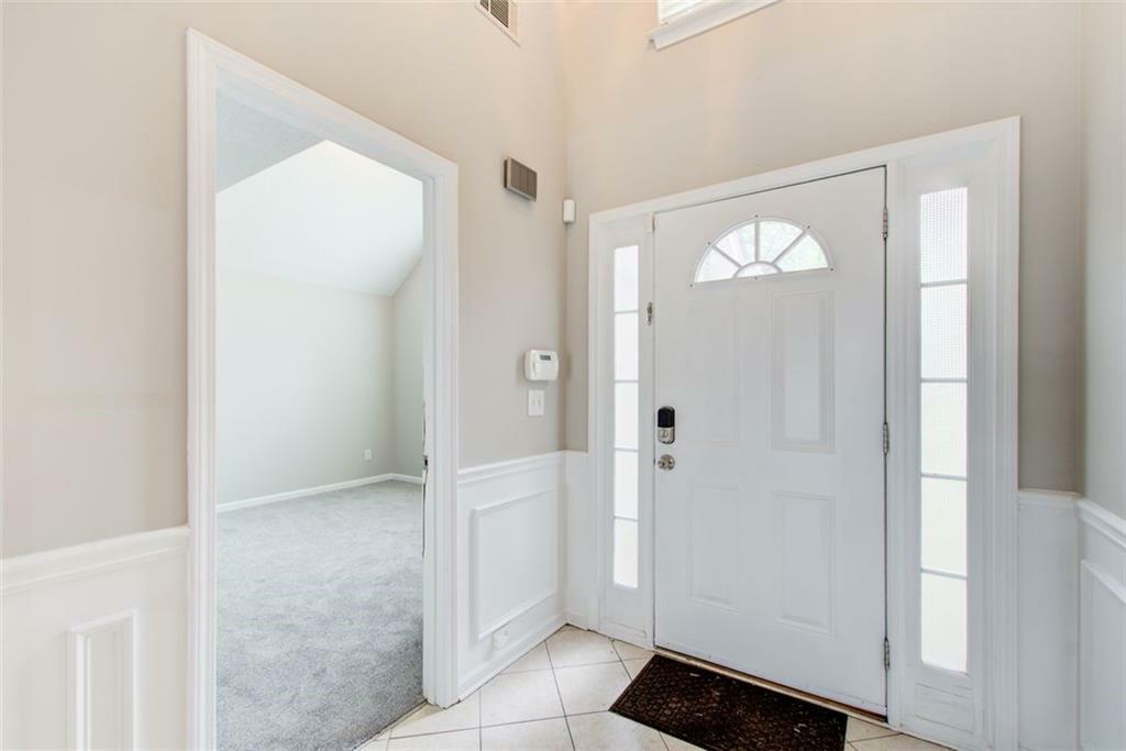 Property Photo: 1909 Sawgrass Drive GA 30228