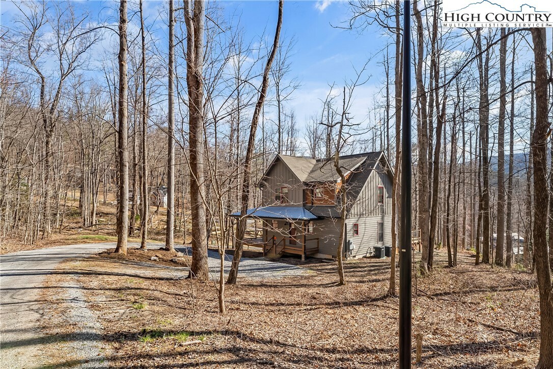 Property Photo: 43 Clinchfield Gap Road NC 28752