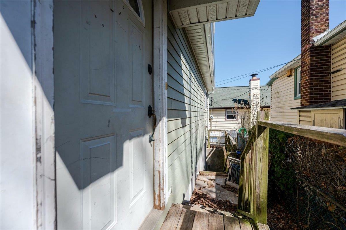 Property Photo: 72 Indian Trail 72 NY 10465