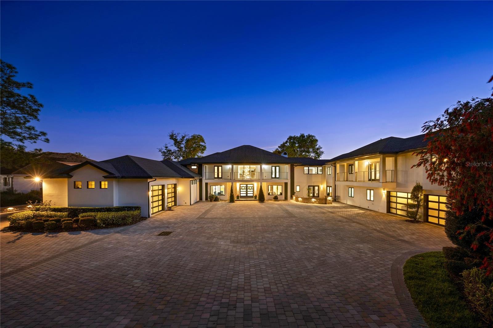 Property Photo: 3120 Downs Cove Road FL 34786