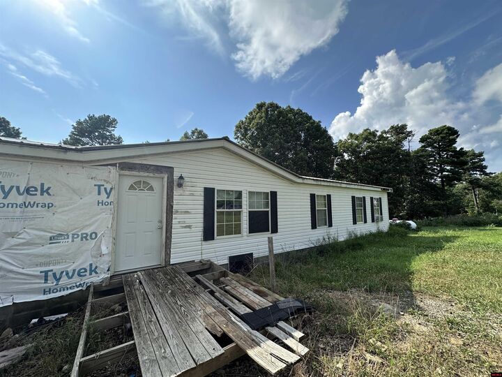 Property Photo:  231 Jones Road  AR 72687 
