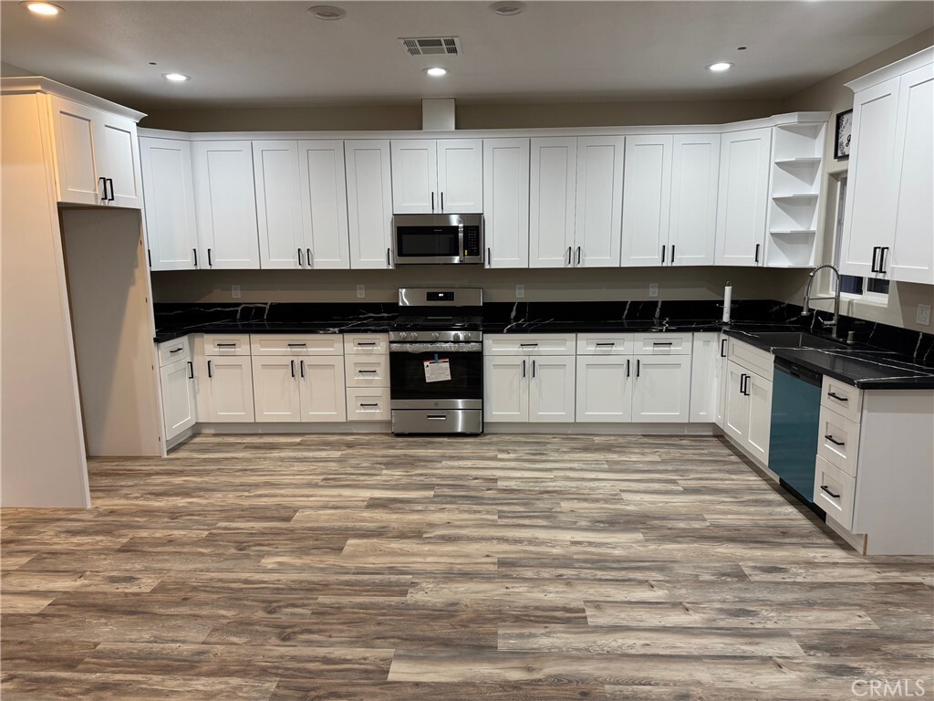 Property Photo: 5950 Clifton Boulevard CA 92504