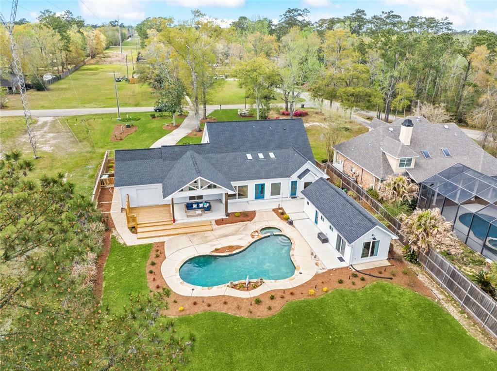 Property Photo: 132 White Stork Drive LA 70461