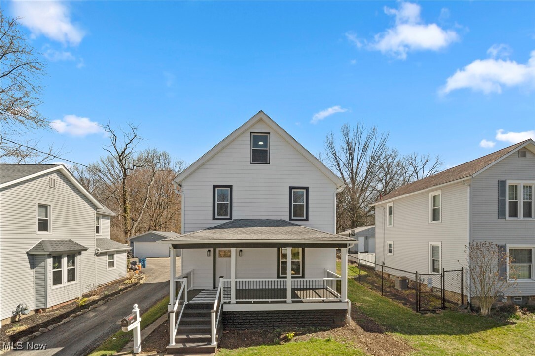 Property Photo: 444 S Union Avenue OH 44460