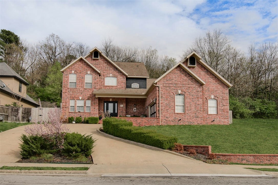 Property Photo: 1164 N Thoreau Lane AR 72701