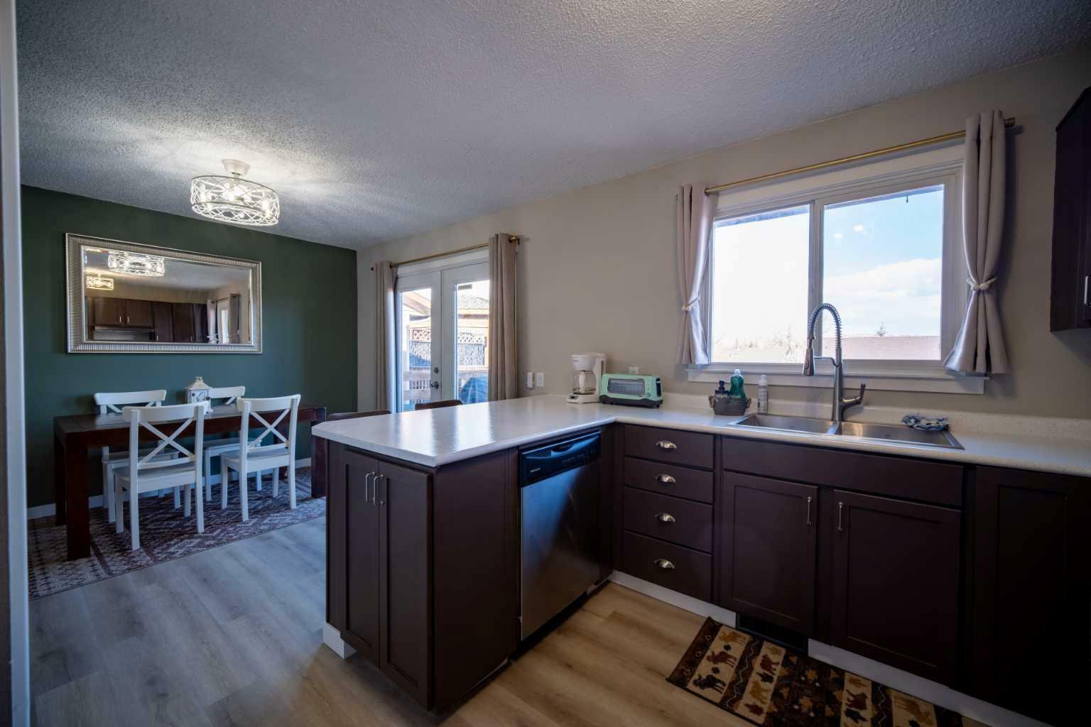 Photo de la propriété: 99 Glenhill Drive AB T4C 1H2