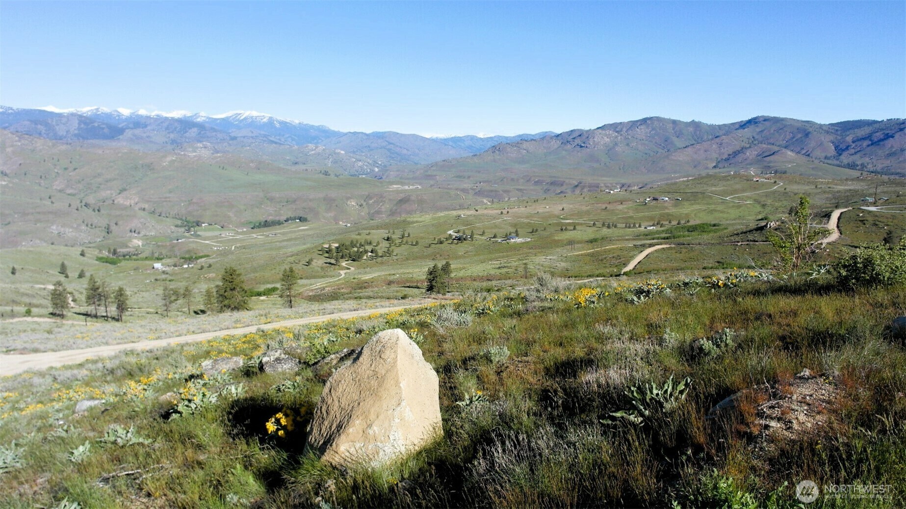 Property Photo: 31 Cowboy Road WA 98834