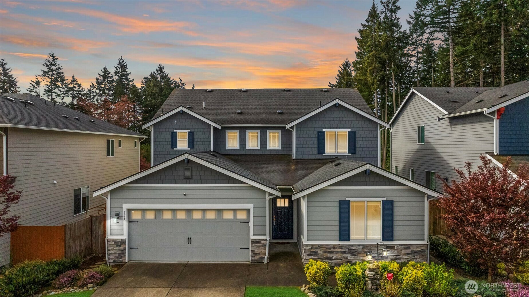 Property Photo: 175 SW 359th Place WA 98023