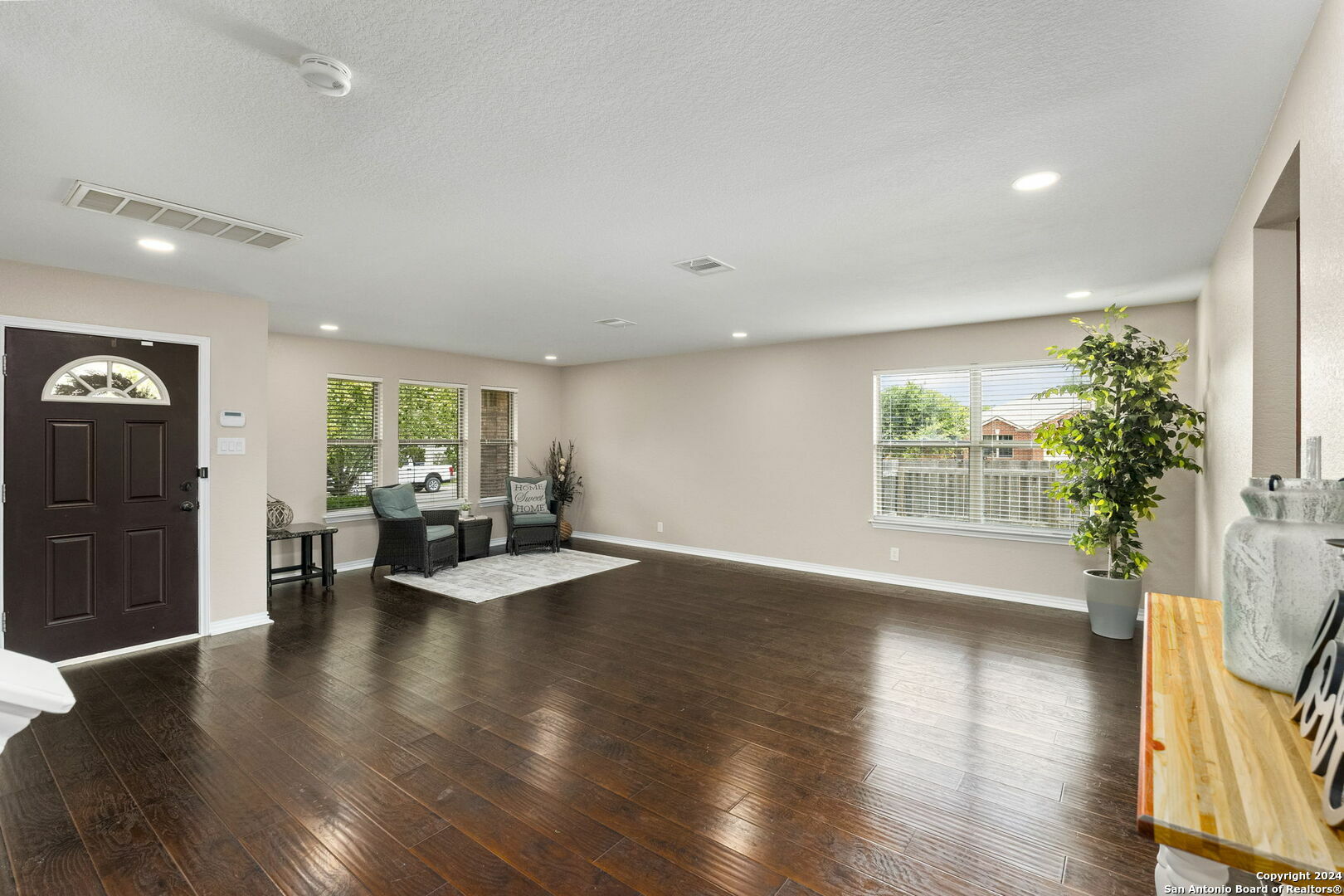 Property Photo: 780 New Bridge Dr TX 78640
