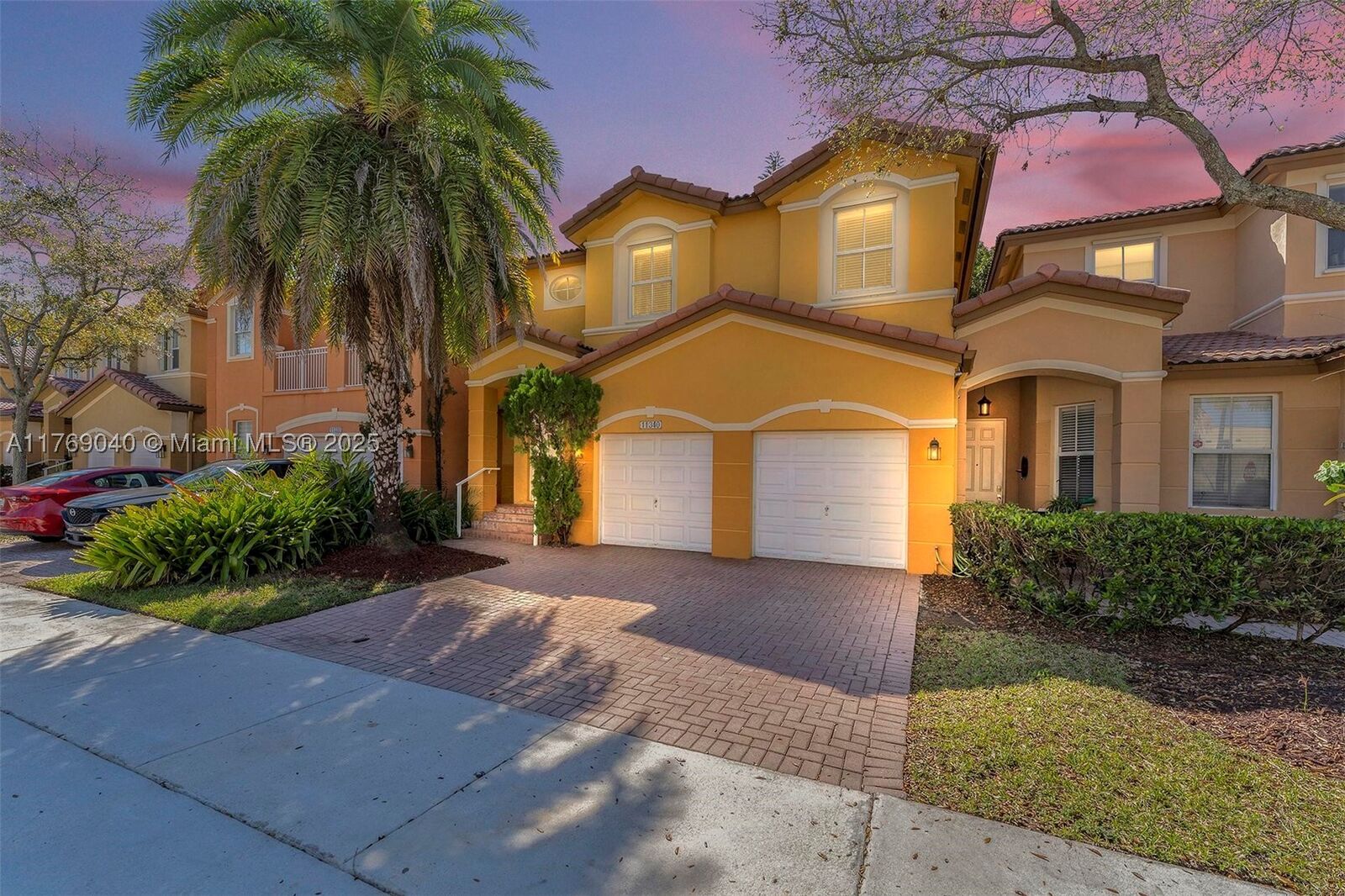 Property Photo:  11340 NW 84th St .  FL 33178 
