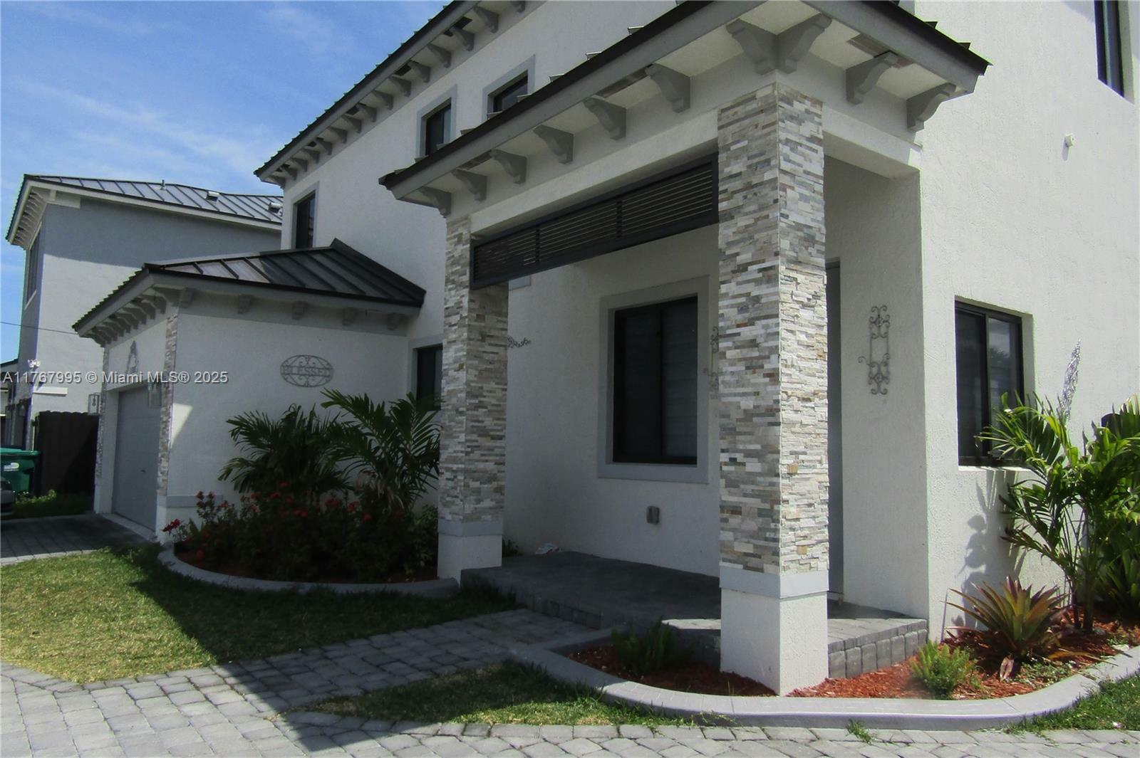 Property Photo: 11998 SW 232nd St FL 33170