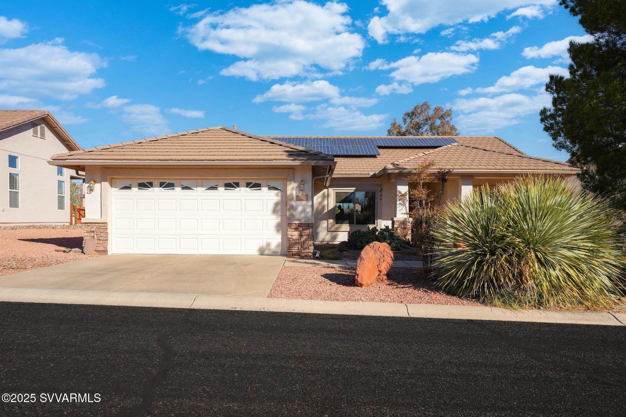 Property Photo: 1830 W Bronco Lane Lane AZ 86326